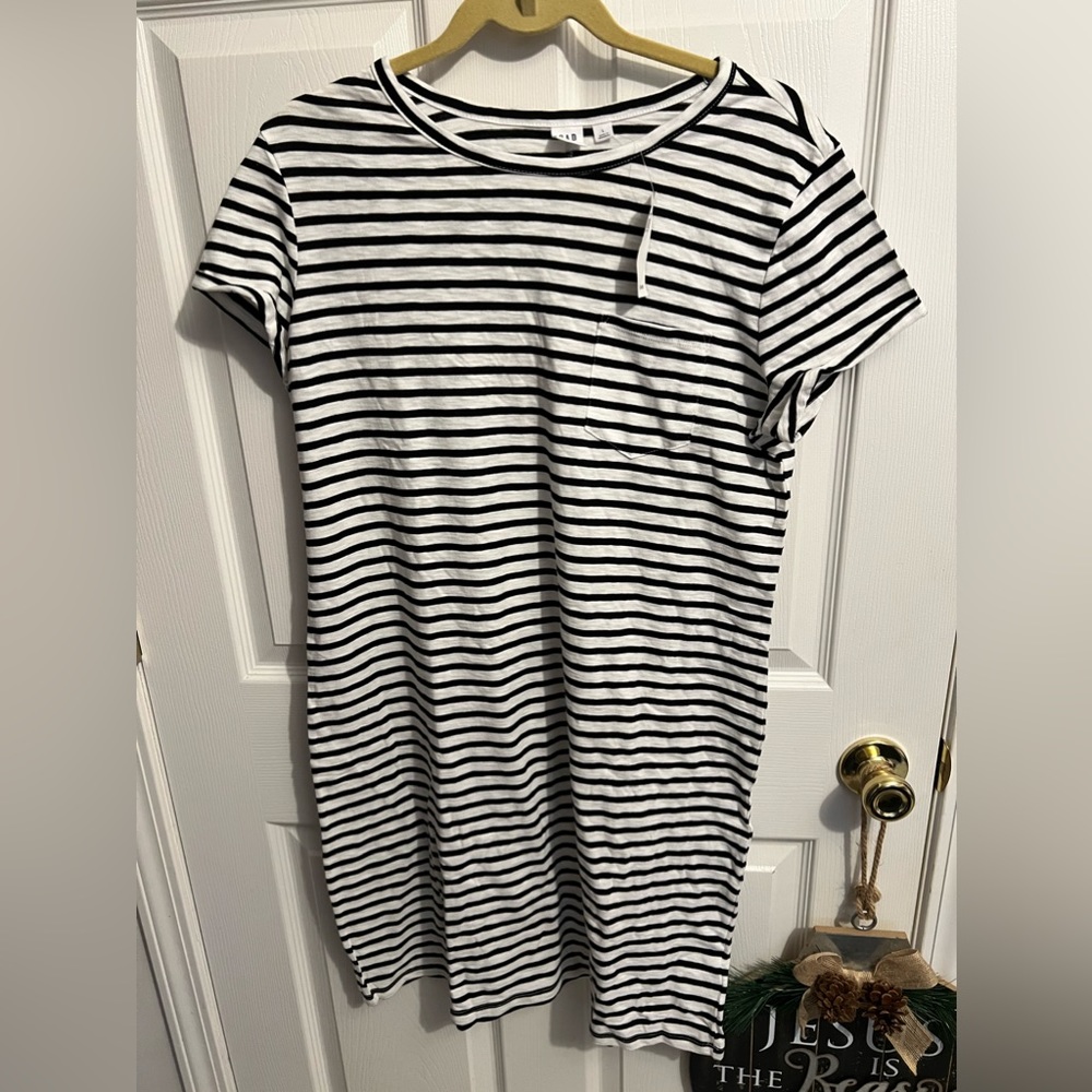 Gap dress size large nwt - Picture 1 of 4